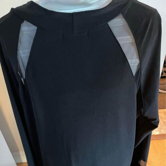 Black Tunic With Mesh Accents - Picture 4 of 5